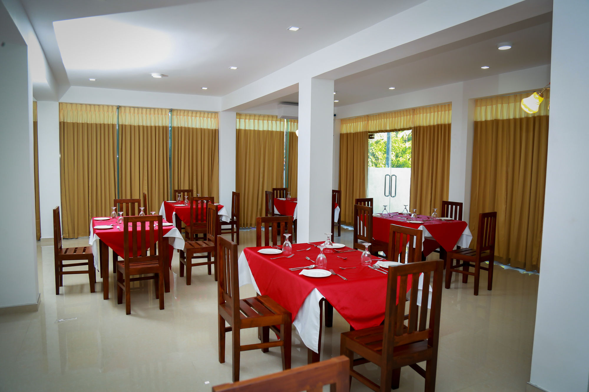 Muthu Resort & Restaurant Tangalle Extérieur photo